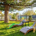 Garden Haven - Escape Amidst Greenery Casa vacanze