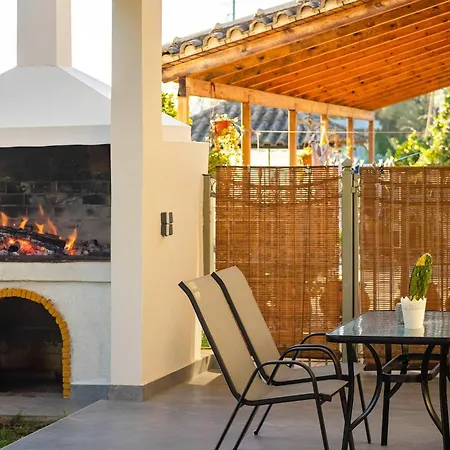 Holiday home Garden Haven - Escape Amidst Greenery