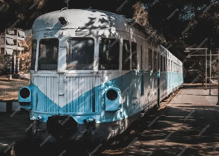 Garden Haven - Escape Amidst Greenery *