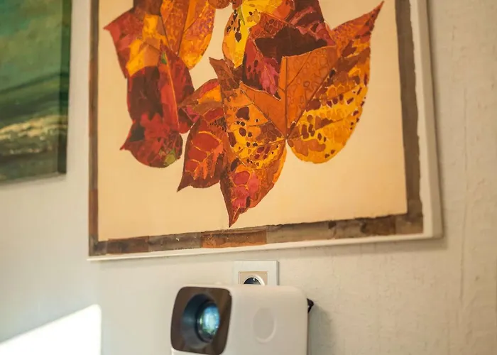 Vakantiehuis Garden Haven - Escape Amidst Greenery *