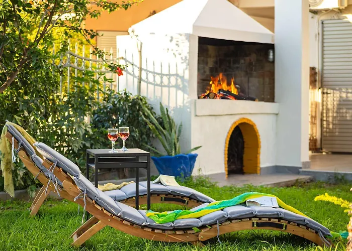 Holiday home Garden Haven - Escape Amidst Greenery Kalamata